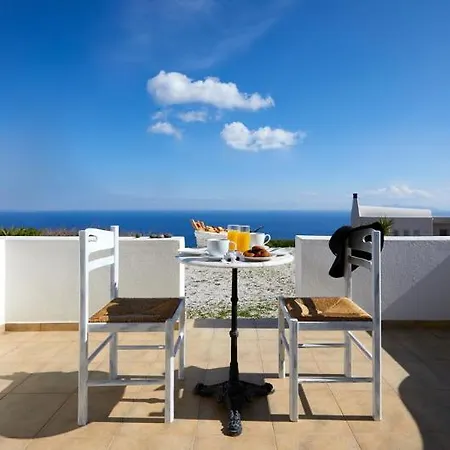 Golden East 3* Imerovigli (Santorini)