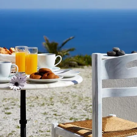 Hotel Golden East 3*