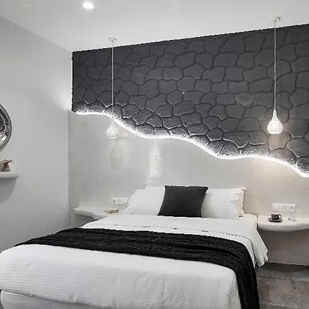 Hotel Golden East 3*